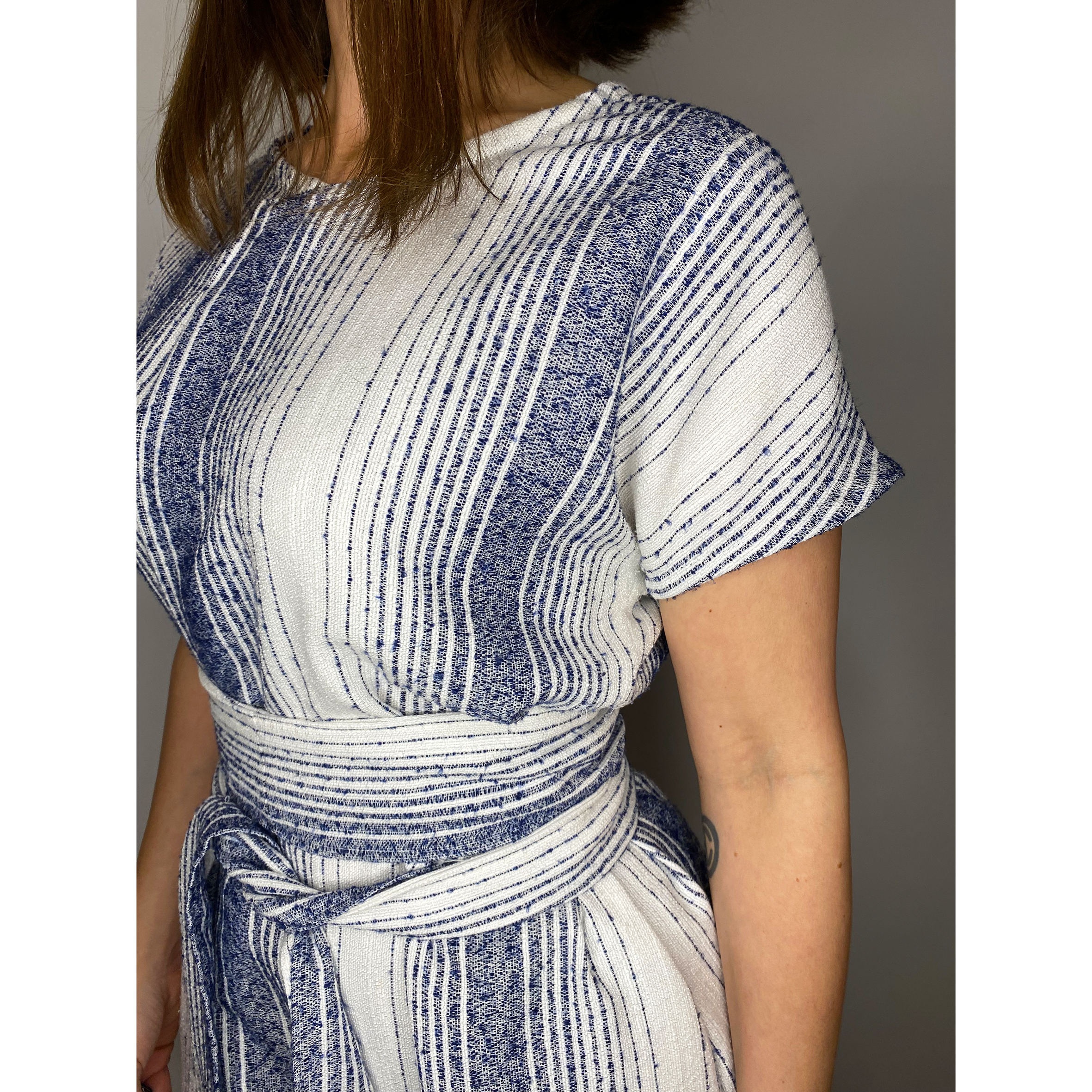 Linnen-look cotton-blend dress with a long sash and pockets