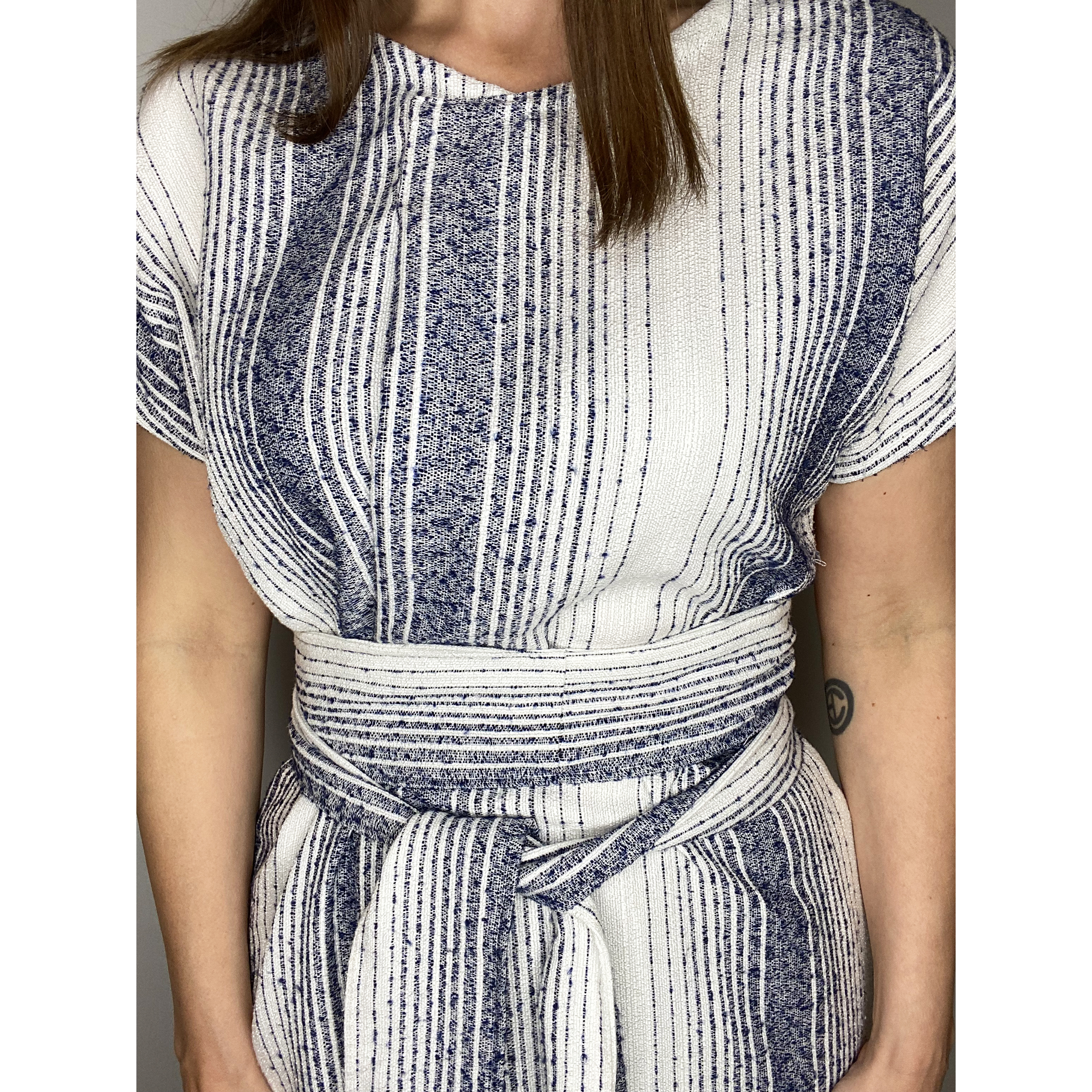 Linnen-look cotton-blend dress with a long sash and pockets