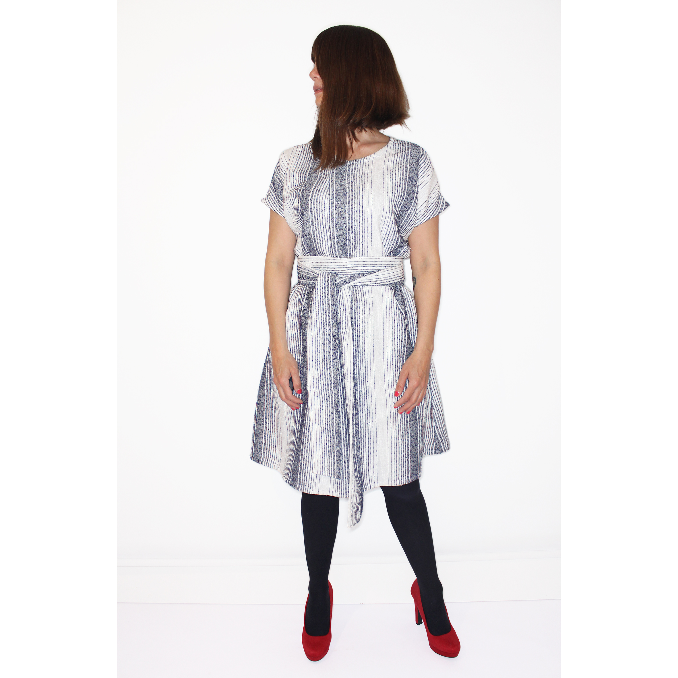 Linnen-look cotton-blend dress with a long sash and pockets