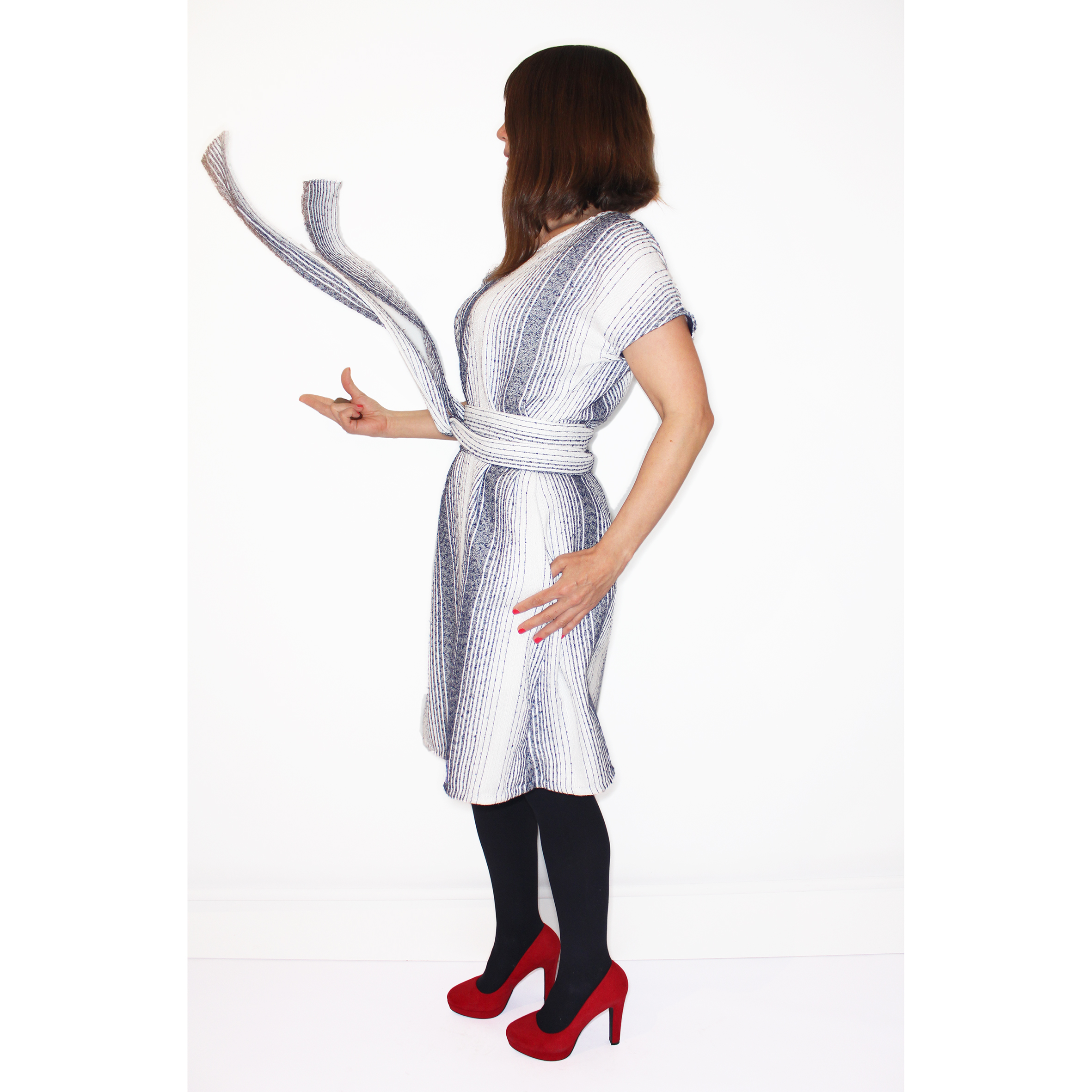 Linnen-look cotton-blend dress with a long sash and pockets