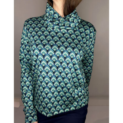 Flowy top with turquoise art nouveau print